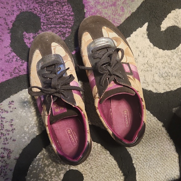 Coach shoes size 8 - Picture 4 of 10